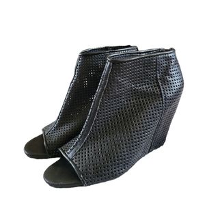 Jeffrey Campbell Black Jovita Wedge Ankle Peep Toe Booties 8.5